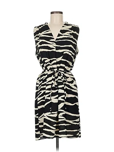 Pre-owned H&m Casual Dress In Black