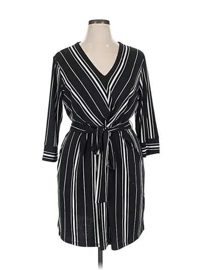 Pre-owned H&m Casual Dress In Black