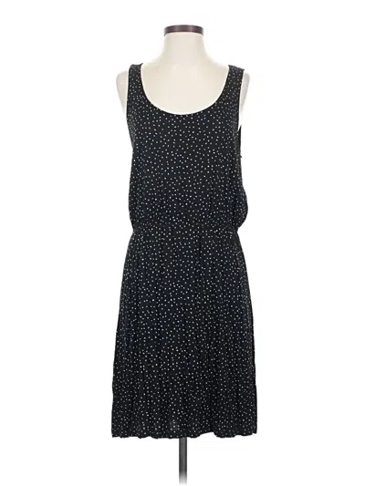Pre-owned H&m Casual Dress In Black