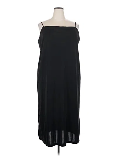 Pre-owned H&m Casual Dress In Black