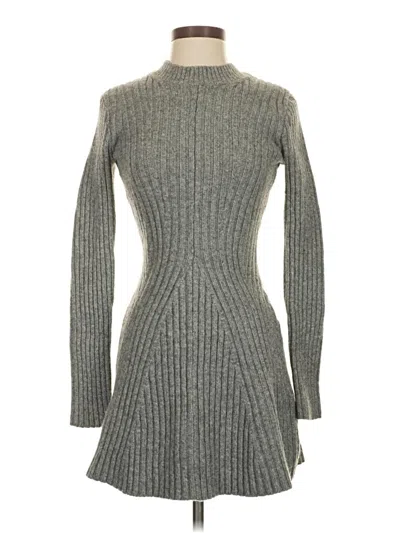 Pre-owned H&m Casual Dress In Black