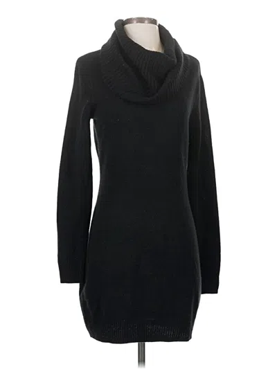 Pre-owned H&m Casual Dress In Black
