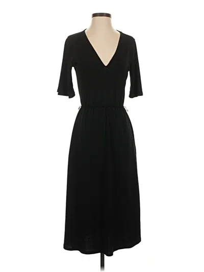 Pre-owned H&m Casual Dress In Black