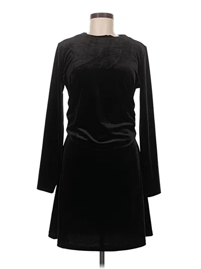 Pre-owned H&m Casual Dress In Black