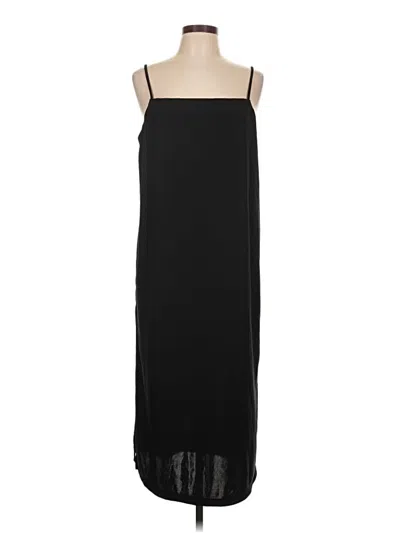 Pre-owned H&m Casual Dress In Black