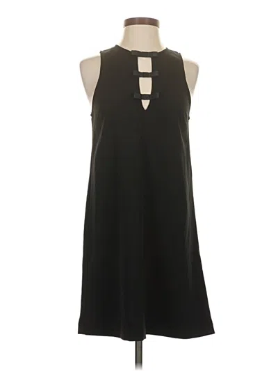 Pre-owned H&m Casual Dress In Black