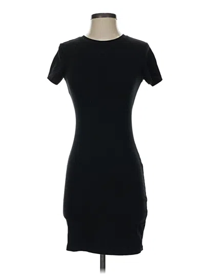 Pre-owned H&m Casual Dress In Black
