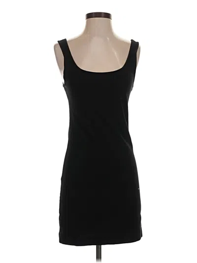Pre-owned H&m Casual Dress In Black