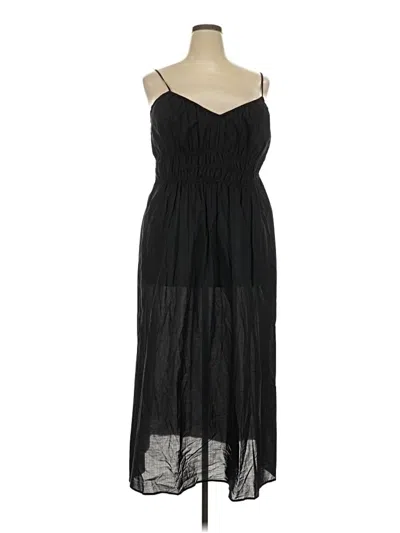 Pre-owned H&m Casual Dress In Black