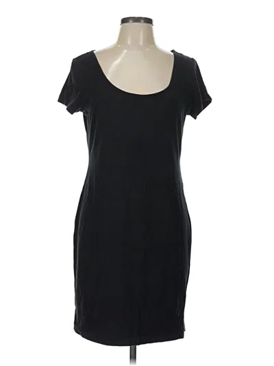 Pre-owned H&m Casual Dress In Black
