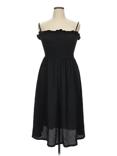 Pre-owned H&m Casual Dress In Black