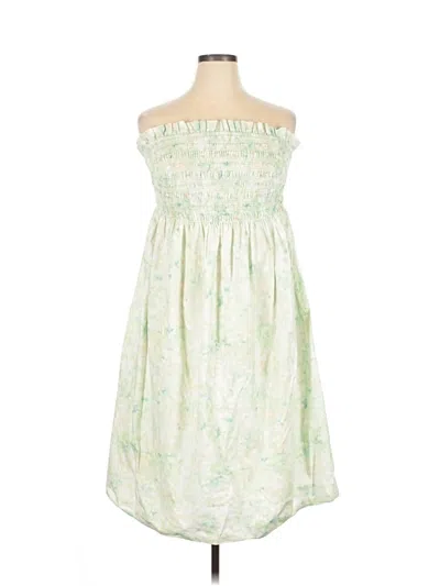 Pre-owned H&m Casual Dress In Green