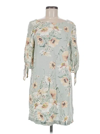 Pre-owned H&m Casual Dress In Green