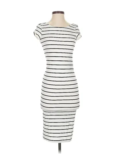 Pre-owned H&m Casual Dress In White