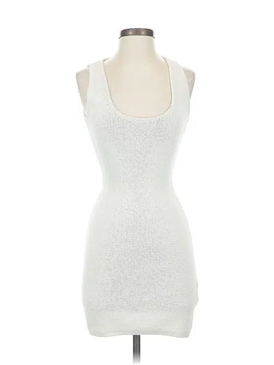 Pre-owned H&m Casual Dress In White