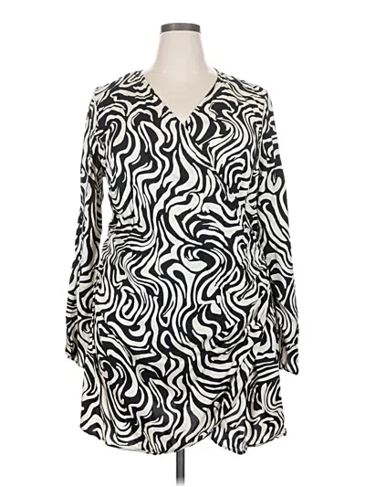 Pre-owned H&m Casual Dress In White