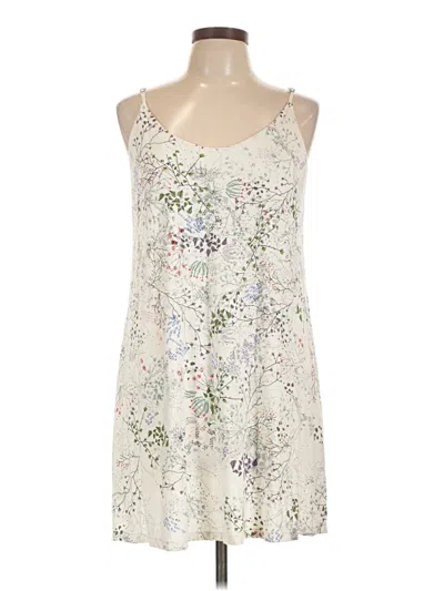 Pre-owned H&m Casual Dress In White