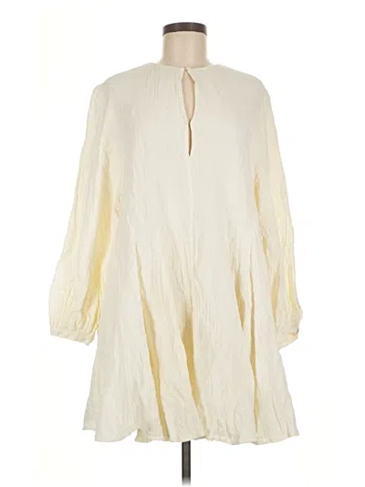 Pre-owned H&m Casual Dress In White