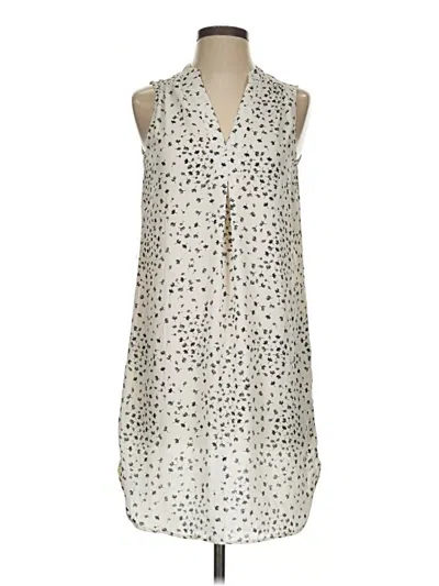 Pre-owned H&m Casual Dress In White