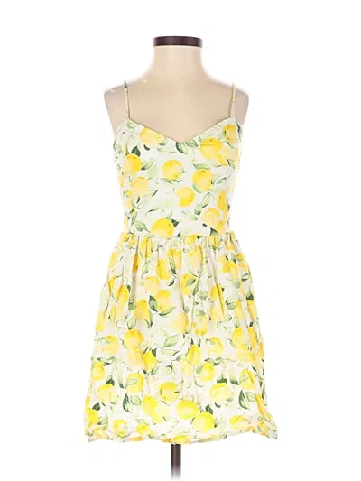Pre-owned H&m Casual Dress In Yellow