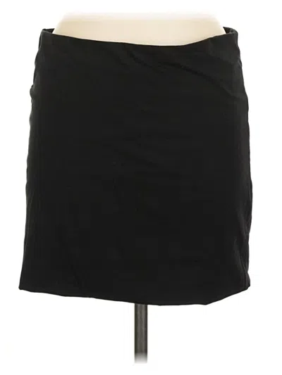 Pre-owned H&m Casual Skirt In Black