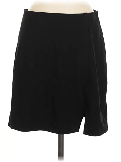 Pre-owned H&m Casual Skirt In Black