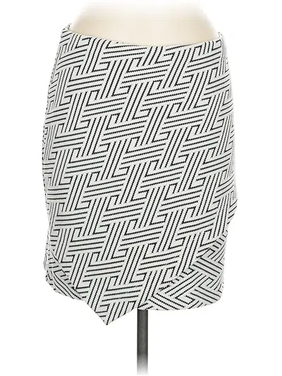 Pre-owned H&m Casual Skirt In White