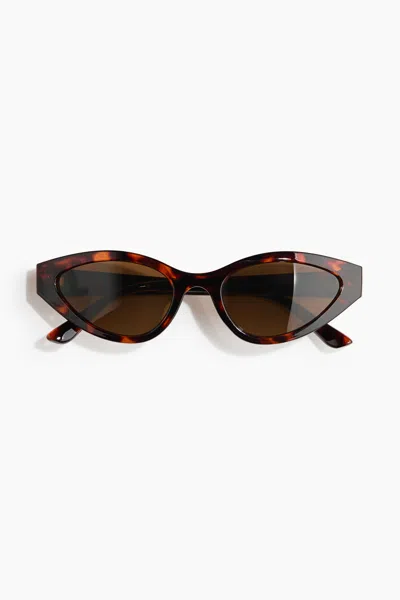 H&m Cat-eye Sunglasses In Brown/tortoiseshell Pattern