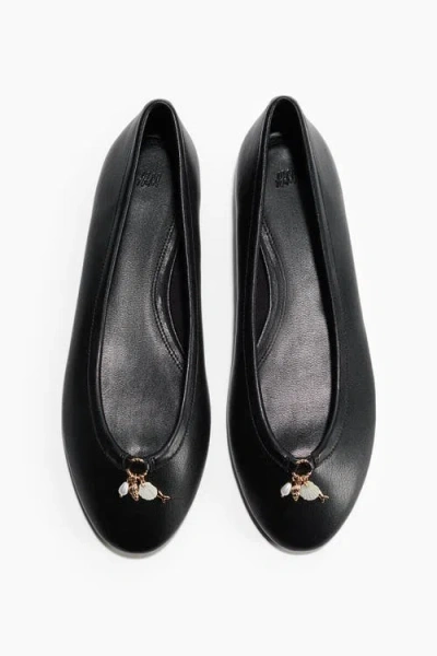 H&m Charm-detail Ballet Flats In Black