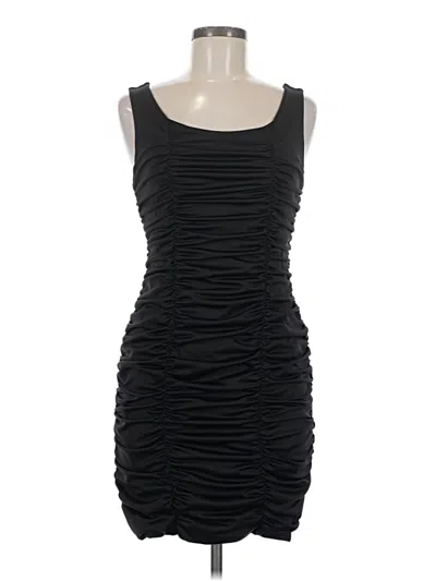 Pre-owned H&m Cocktail Dress In Black