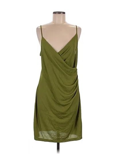 Pre-owned H&m Cocktail Dress In Green