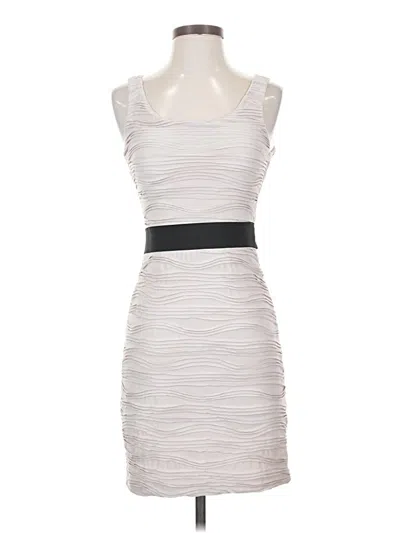 Pre-owned H&m Cocktail Dress In White