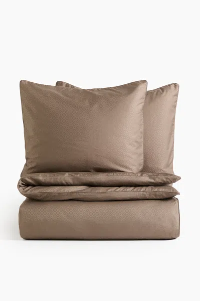 H&m Cotton Sateen King/queen Duvet Cover Set In Brown