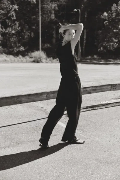 H&m Crinkled Drawstring Pants In Black