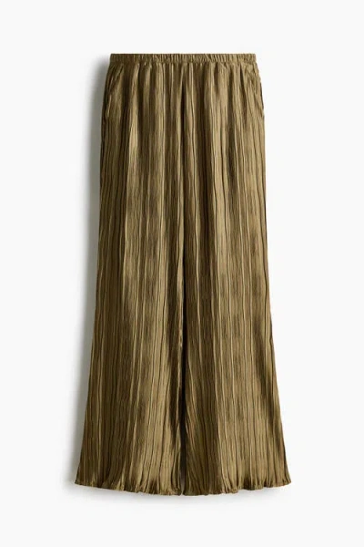 H&m Crinkled Trousers In Green