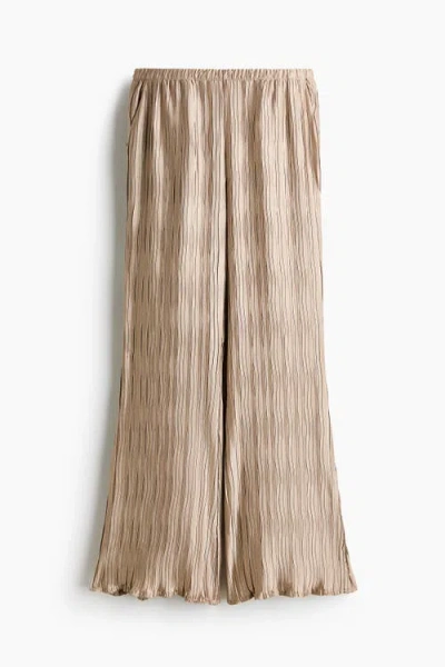 H&m Crinkled Trousers In Brown