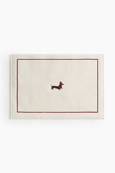 H&m Embroidered Motif Cotton Bath Mat In Neutral
