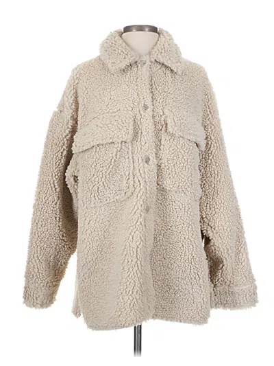Pre-owned H&m Faux Fur Jacket In White