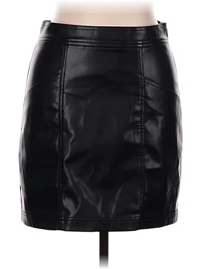Pre-owned H&m Faux Leather Skirt In Black