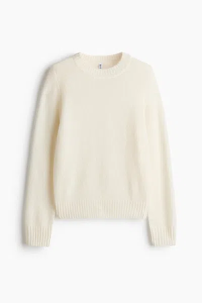 H&m Fitted Sweater In Neutral