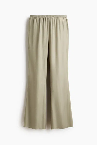 H&m Flared Satin Pants In Burgundy