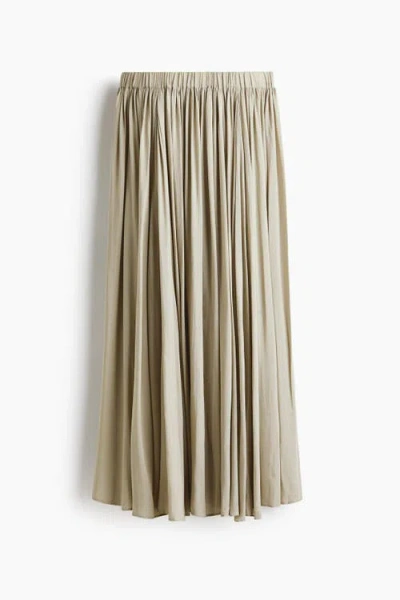 H&m Gathered Modal Skirt In Green