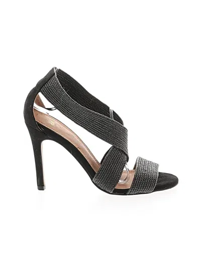 Pre-owned H&m Heels In Black