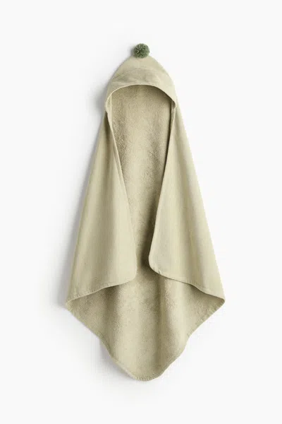 H&m Hooded Bath Towel In Green