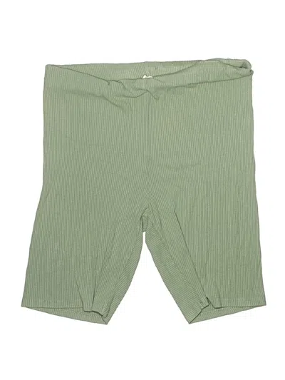 Pre-owned H&m Khaki Shorts In Green