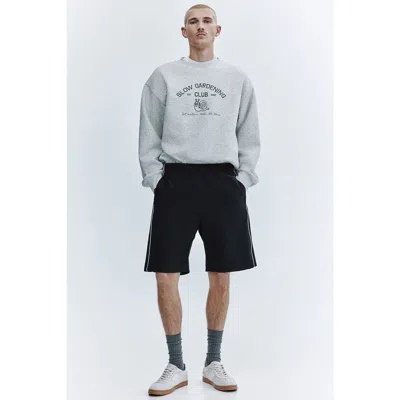 H&m Knee-length Shorts In Blue