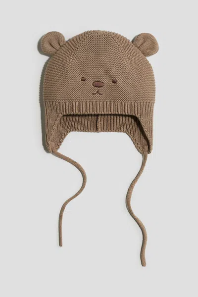H&m Babies' Knit Beanie With Chin Strap In Brown