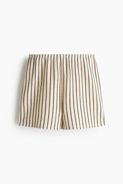 H&m Knit Pull-on Shorts In Neutral