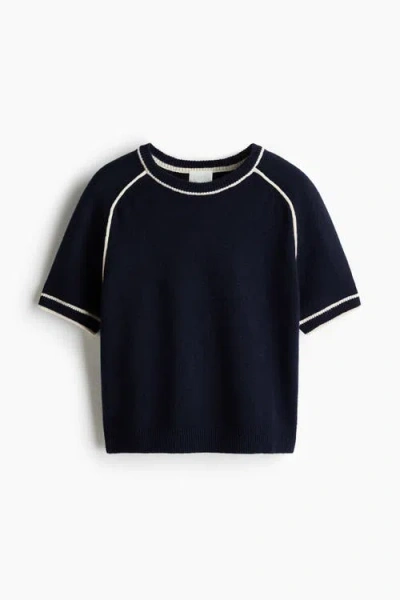 H&m Knitted T-shirt In Black