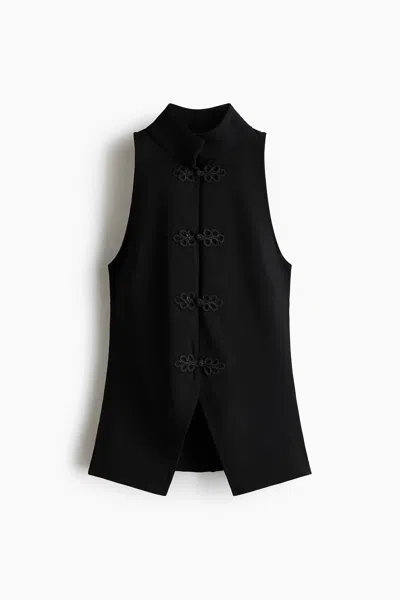 H&m Knot-button Vest In Black